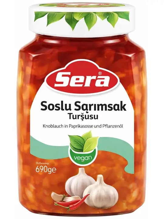 Pickled Garlic Cloves in Paprika Sauce 720ml